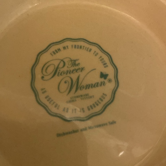 PIONEER WOMEN STONEWARE REPLACEMENT  BOWLS 9 in and 6 inch - Picture 5 of 6